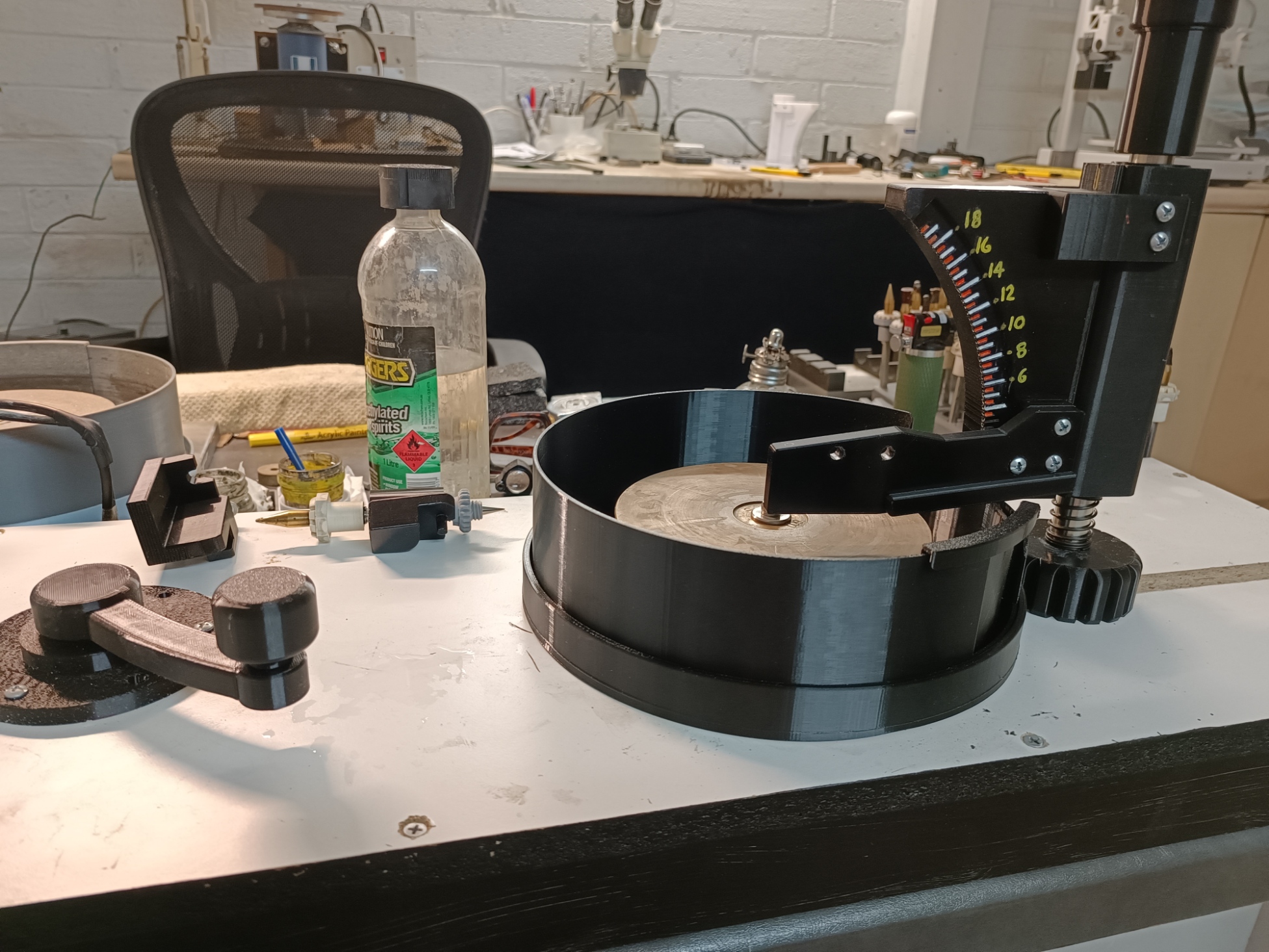 Hand crank jamb peg timber base