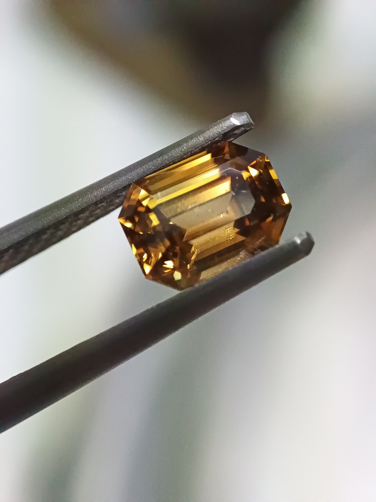 The offset zircon, finished fine