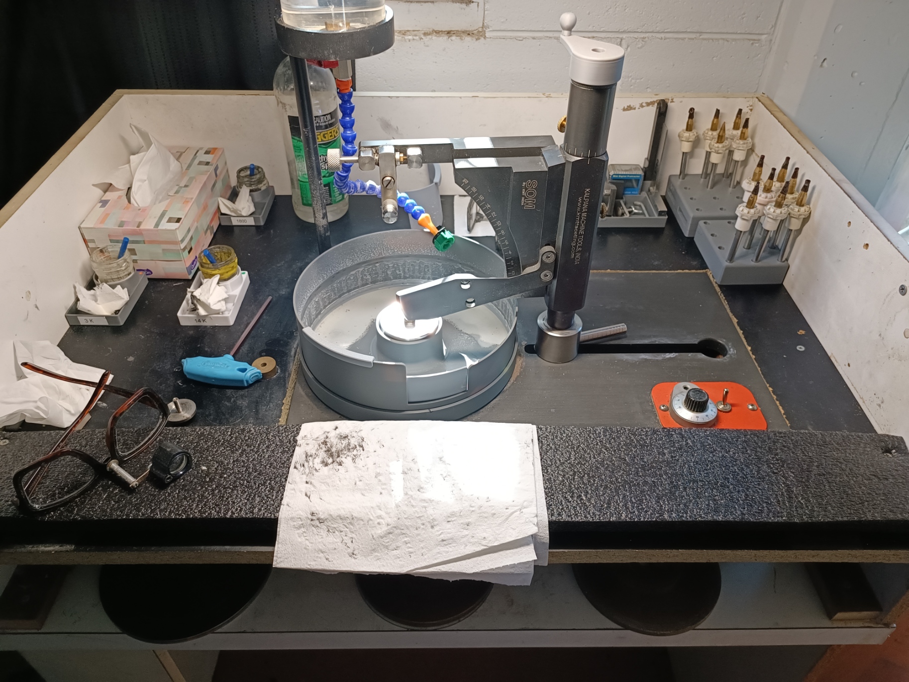 My SOM setup, added a new splash pan, added a winder to the mast. Laps under the arm rest, getting very close to my idea of the perfect set up.